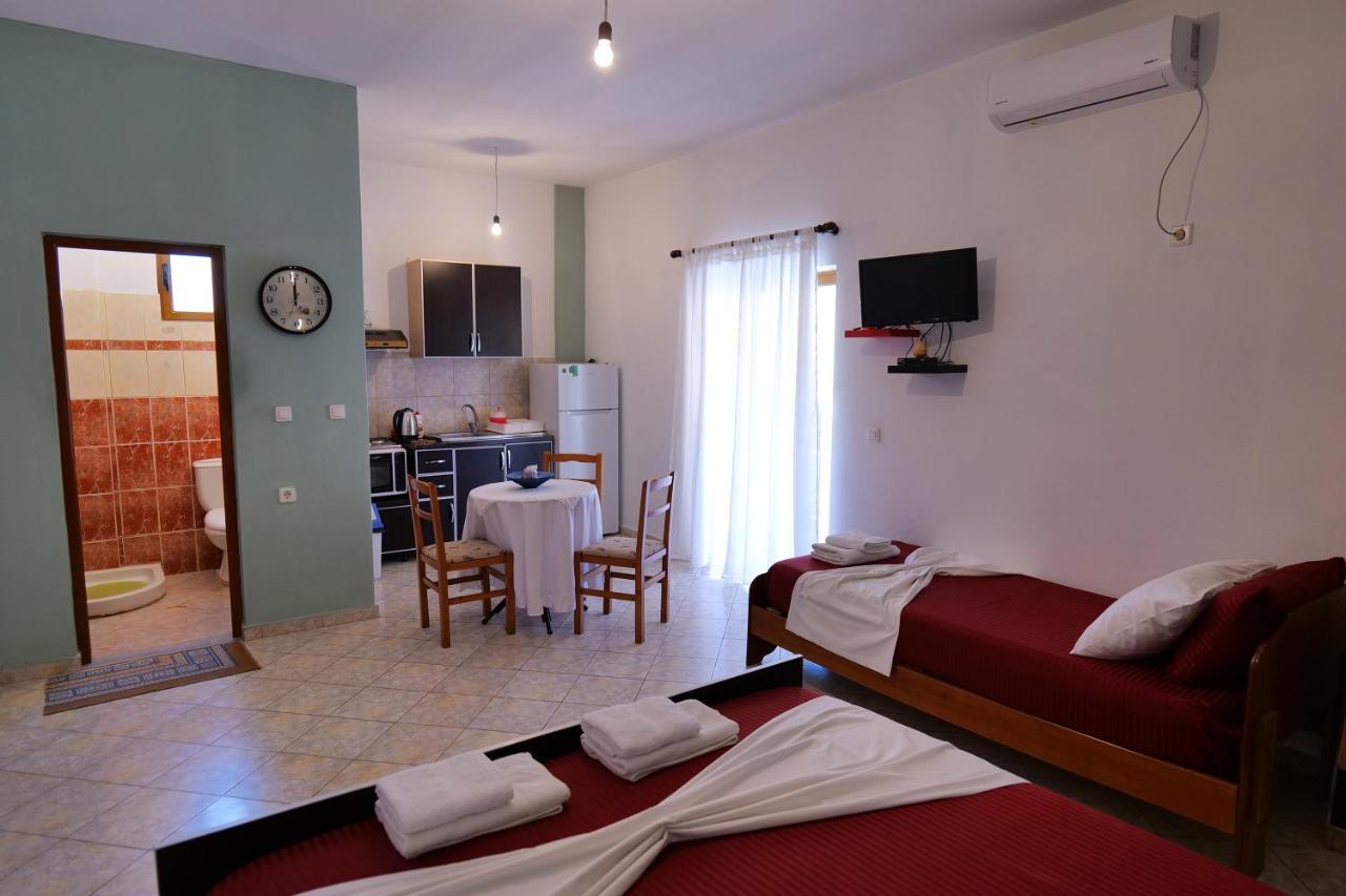 Villa Seventh Heaven Sarandë Exterior foto